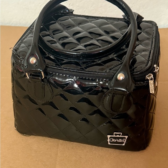 Caboodles Handbags - Caboodles Black Quilted Cosmetic Bag